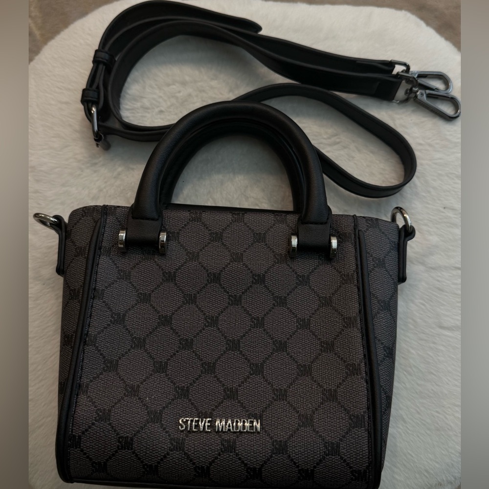 Steve Madden Black and Gray Handbag